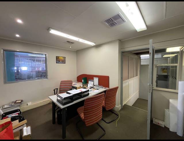 2,271M² WAREHOUSE FOR SALE IN JEPPESTOWN